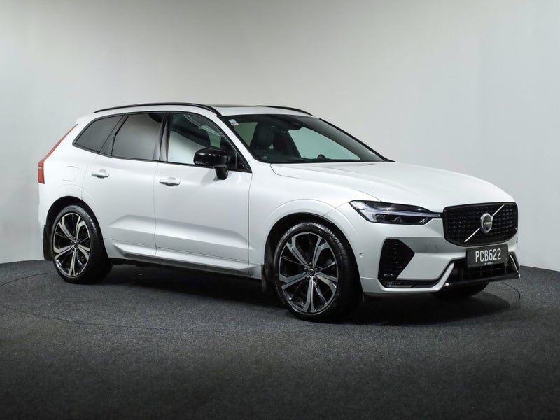 2022 Volvo XC60 B6 AWD R-DESIGN