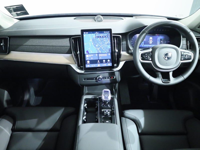 2026 Volvo XC90 T8 ULTRA PHEV, photo 3