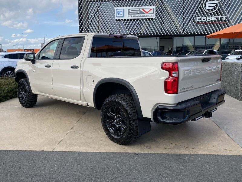 2026 Chevrolet Silverado 1500 ZR2, photo 2