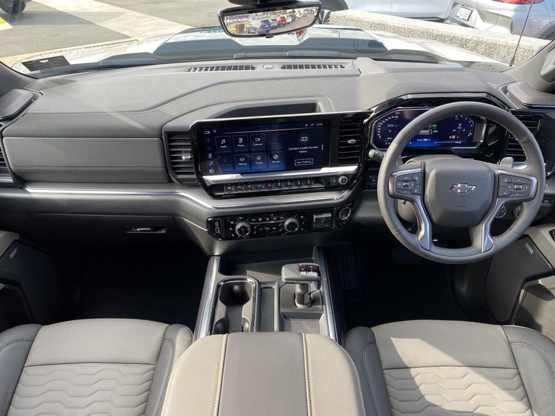 2026 Chevrolet Silverado 1500 ZR2, photo 3