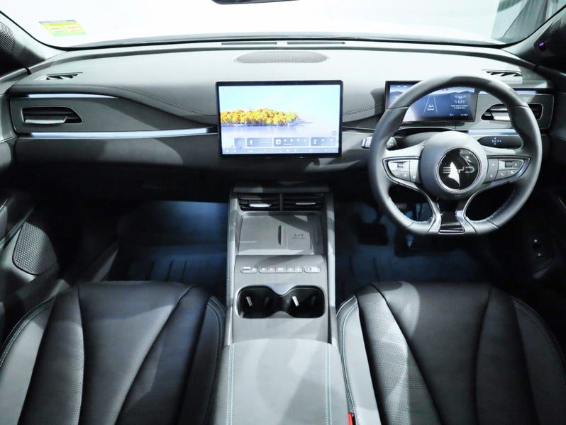 2026 BYD Seal 6 Touring Premium PHEV, photo 3