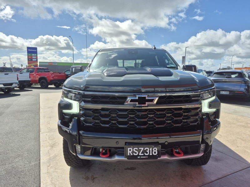 2026 Chevrolet Silverado 1500 ZR2, photo 2