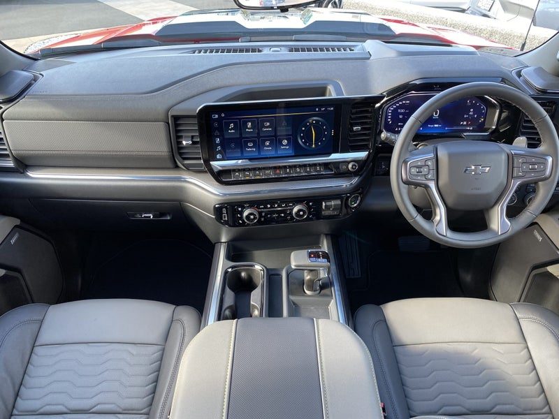 2026 Chevrolet Silverado 1500 ZR2, photo 3