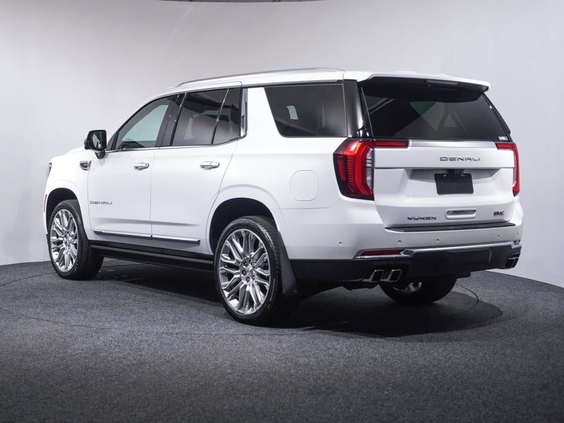 2026 GMC Yukon Denali 6.2L V8, photo 2
