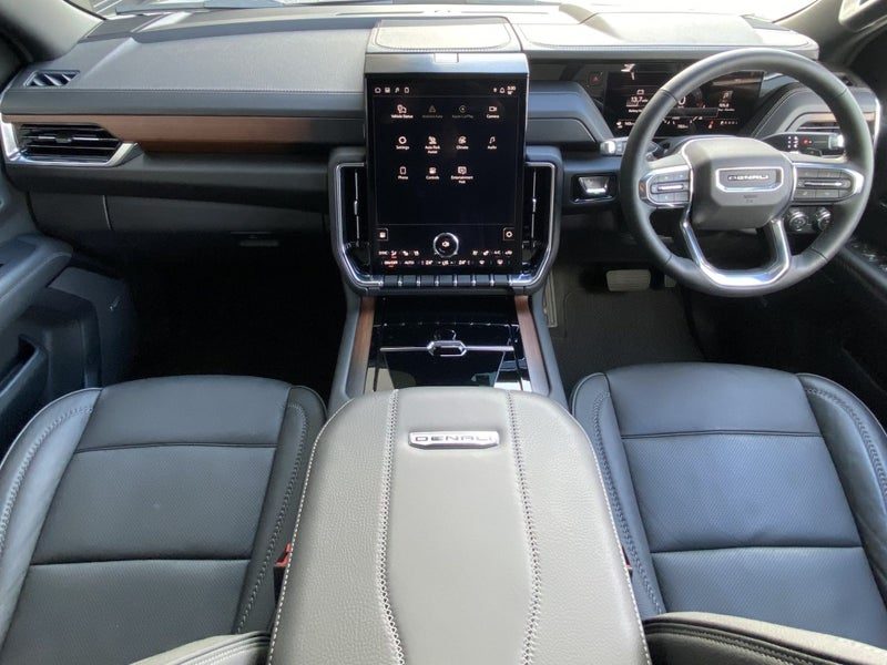 2026 GMC Yukon Denali 6.2L V8, photo 3
