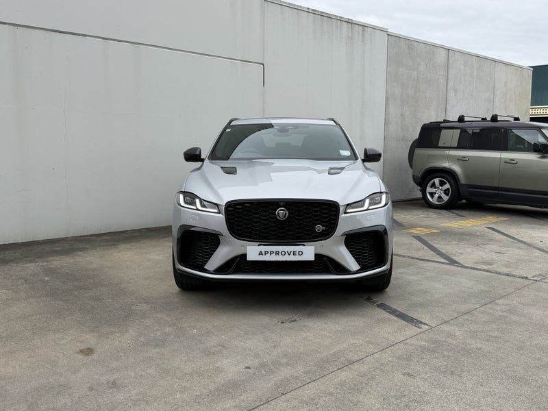 2022 Jaguar F-PACE SVR, photo 2