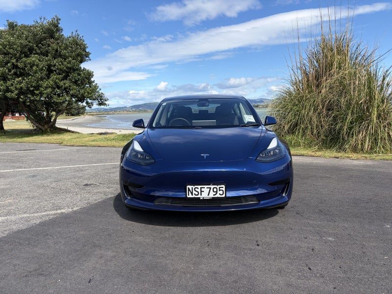 2021 Tesla Model 3 STANDARD RANGE PLUS, photo 2