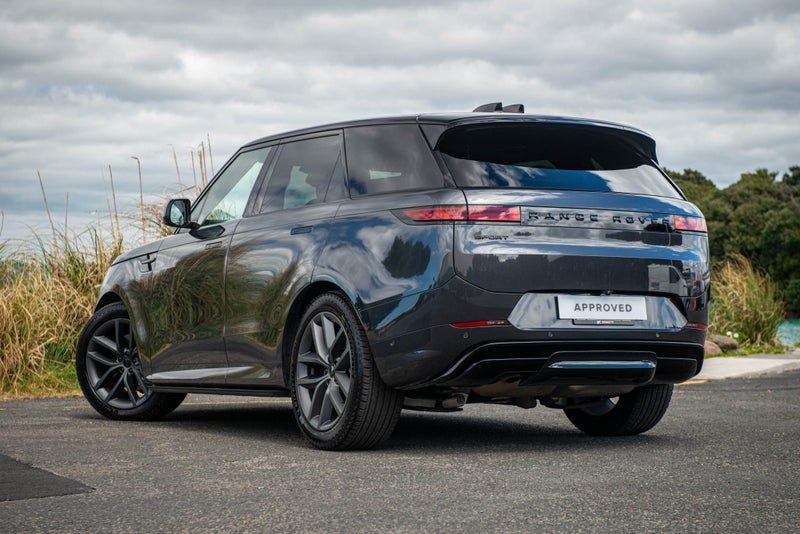 2026 Land Rover Range Rover Sport D300 Dynamic SE, photo 2