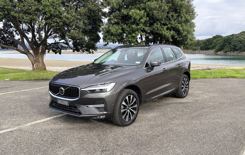 2023 Volvo XC60 B5 AWD PLUS, photo 3
