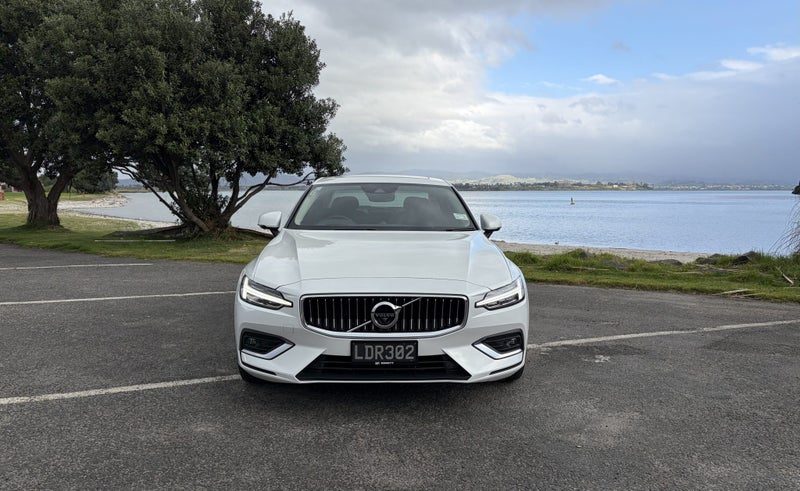 2022 Volvo S60 B5 AWD INSCRIPTION 2, photo 2