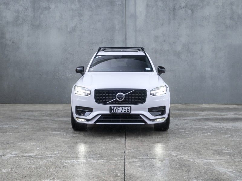 2022 Volvo XC90 B6 R-DESIGN, photo 2