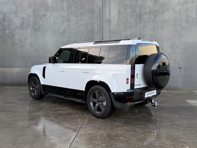 2026 Land Rover Defender 110 D350 X-Dynamic SE, photo 2