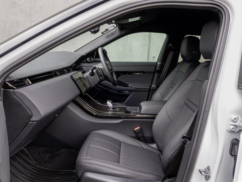 2026 Land Rover Range Rover Evoque P250 Dynamic SE, photo 3