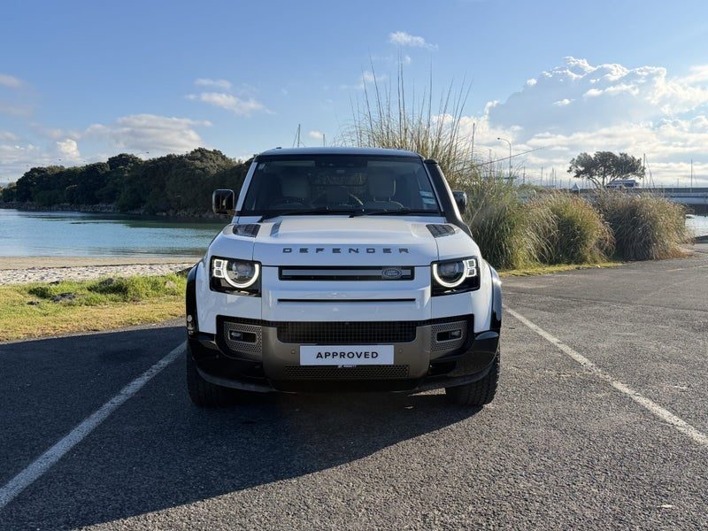 2024 Land Rover Defender 110 D300 X-Dynamic HSE, photo 3