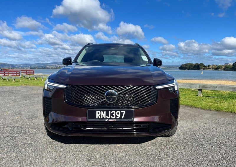 2025 Volvo XC90 T8 Ultra PHEV 4WD, photo 2