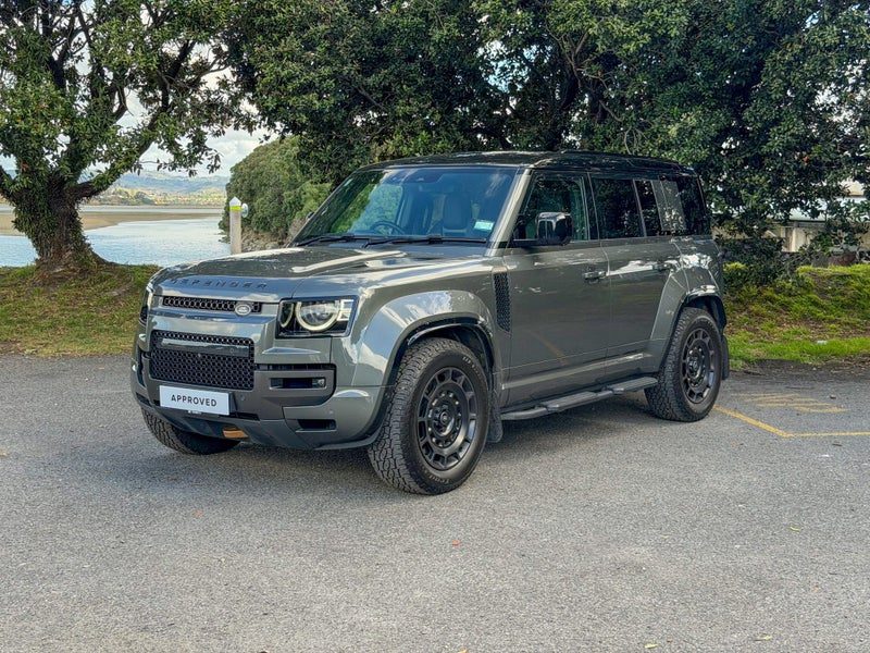 2025 Land Rover Defender 110 P635 OCTA Edition One, photo 3