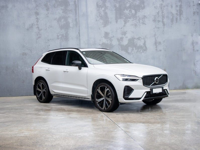 2022 Volvo XC60 T8 RECHARGE PHEV