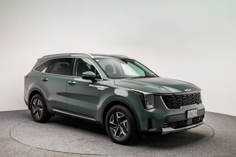 2026 Kia Sorento HEV Earth AWD 1.6T Petrol, main photo