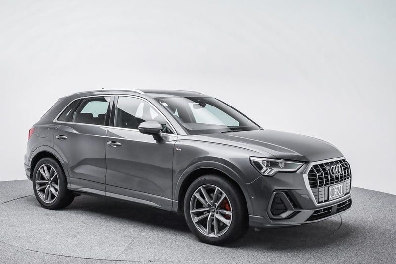 2020 Audi Q3 45 TFSI S Line 2, main photo