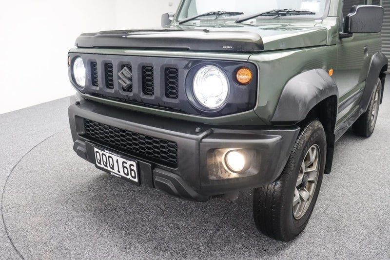 2023 Suzuki Jimny Sierra 1.5P/4WD/5MT, photo 3