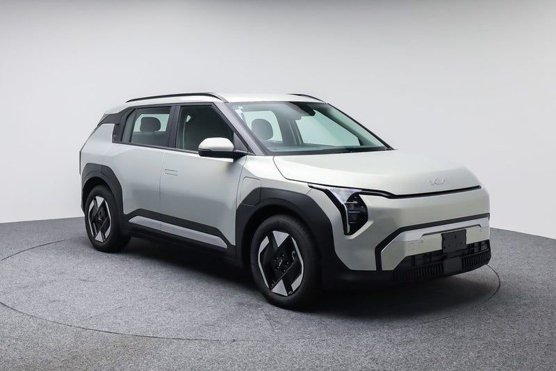 2026 Kia EV3 Light SR, main photo