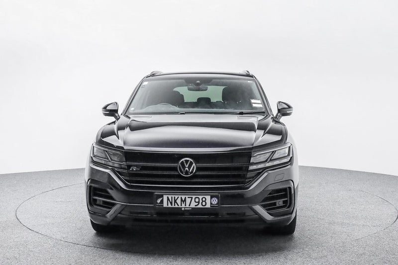 2021 Volkswagen Touareg TDI V8 R-Line, photo 2