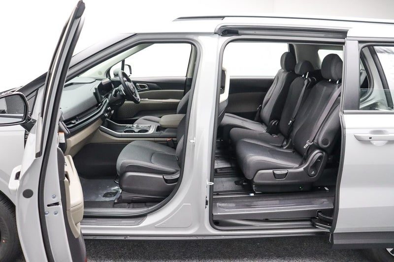 2026 Kia Carnival HEV Light FWD Petrol, photo 3