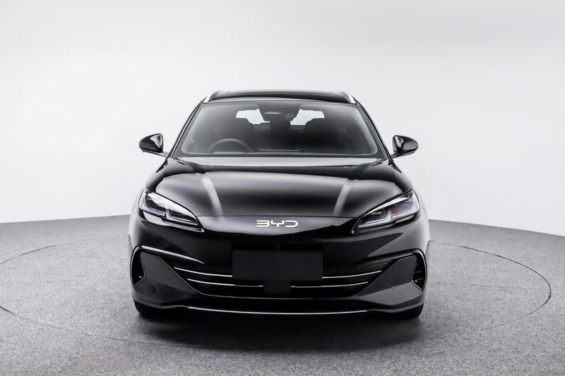 2026 BYD Seal Touring Premium, photo 2