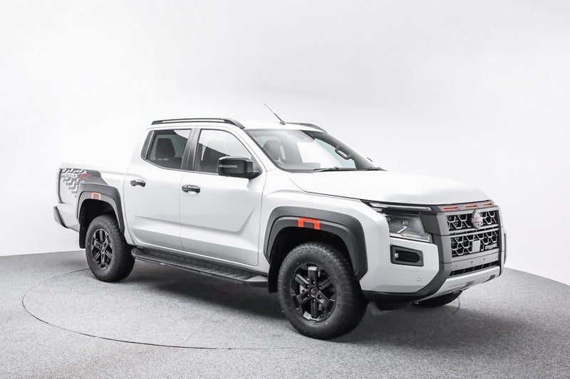 2026 Nissan Navara Pro-4x 4WD D/C Auto, main photo