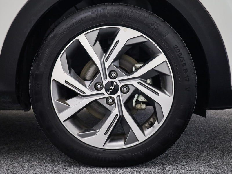 2025 Kia Stonic GT-Line 1.0 T-GDI Petrol Hatch, photo 3