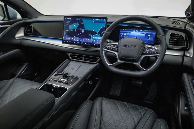 2026 BYD Sealion 7 Premium 2WD EV, photo 2
