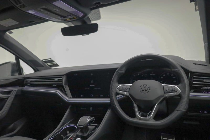 2025 Volkswagen Touareg V6s R-Line 210Kw TDI, photo 2
