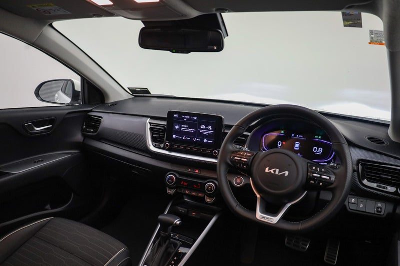 2025 Kia Stonic GT-Line 1.0 T-GDI Petrol Hatch, photo 2