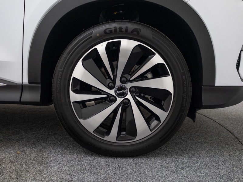 2026 BYD Sealion 6 Dynamic Extended PHEV, photo 3