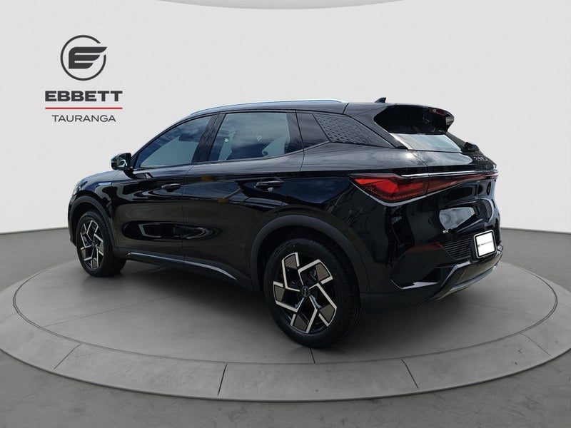 2026 BYD Atto 3 SUPERIOR 60KWH EV - COSMOS BLACK, photo 2