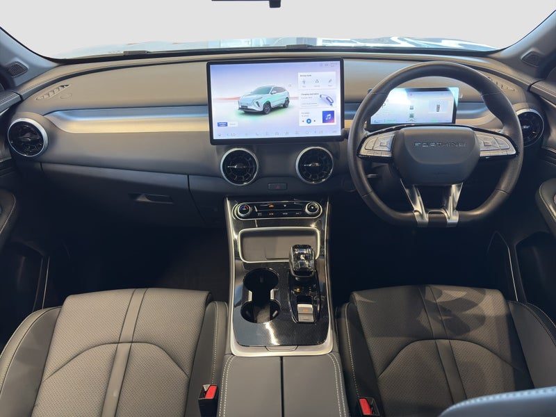2026 Forthing Taikon Super Hybrid Luxury, photo 3
