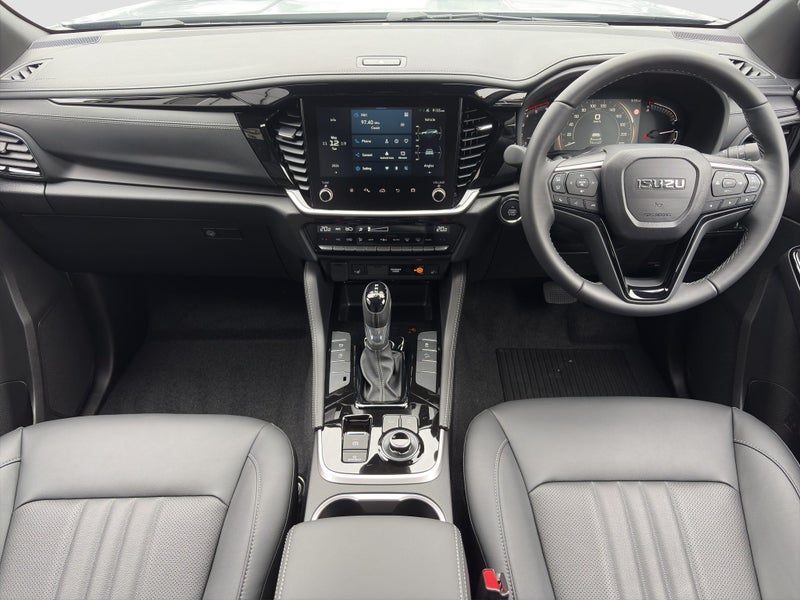 2026 Isuzu MU-X LS-T 3.0D 4WD - MERCURY SILVER, photo 3