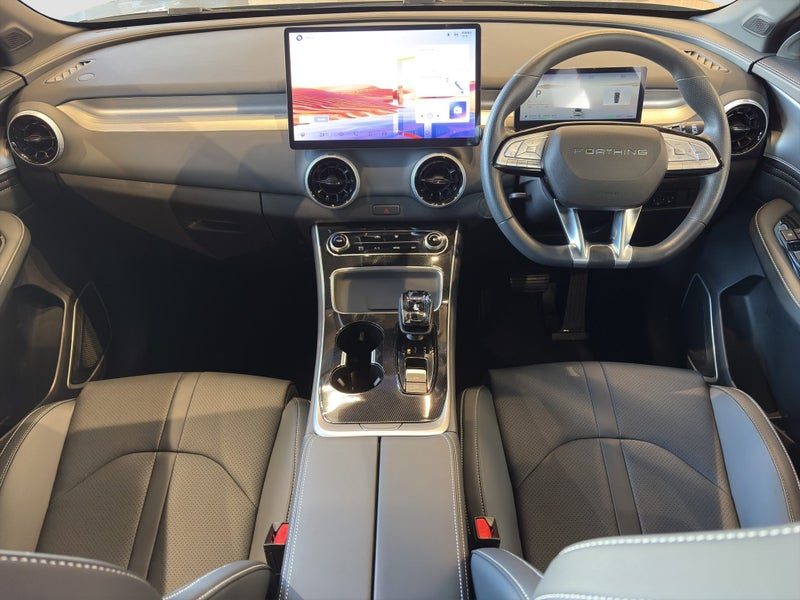 2026 Forthing Taikon Super Hybrid Luxury, photo 3