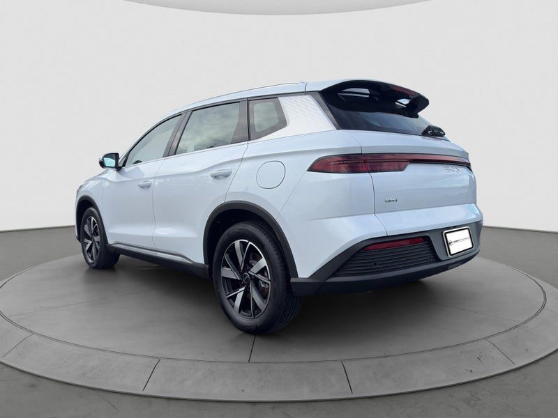 2026 BYD Sealion 5 PREMIUM PHEV - AURORA WHITE, photo 2