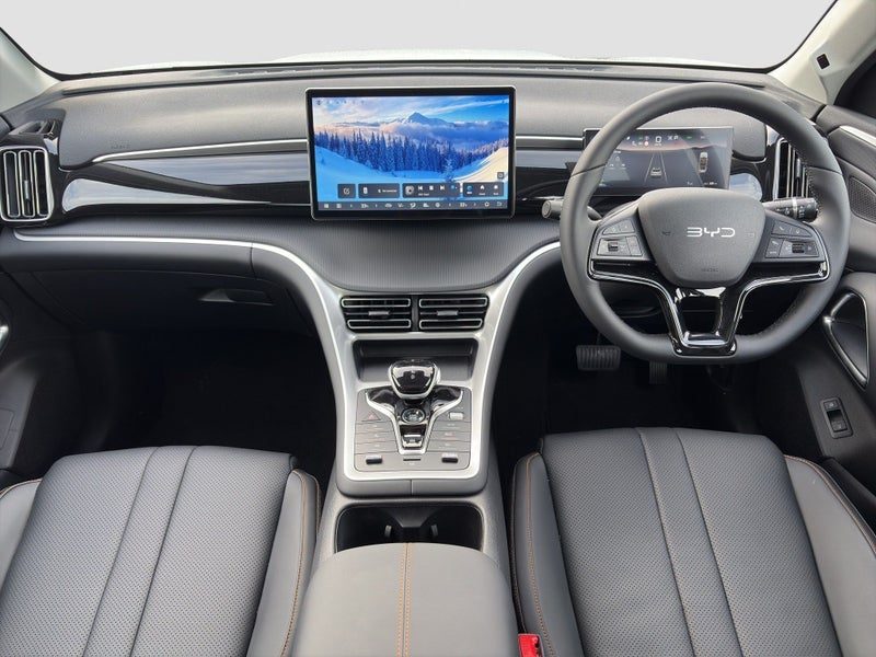 2026 BYD Sealion 5 PREMIUM PHEV - AURORA WHITE, photo 3