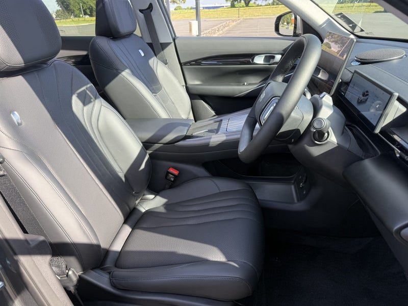 2026 Geely Starray EM-i Inspire Er Awd Phev, photo 2