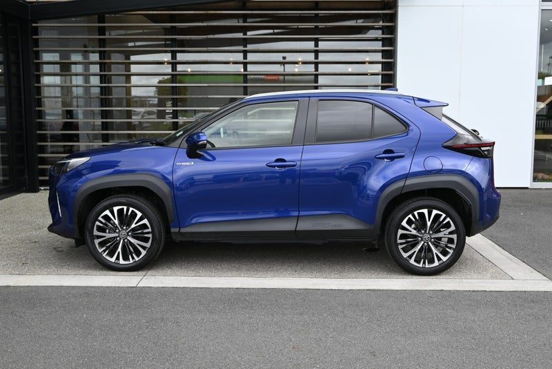 2022 Toyota Yaris Cross Limited, photo 3