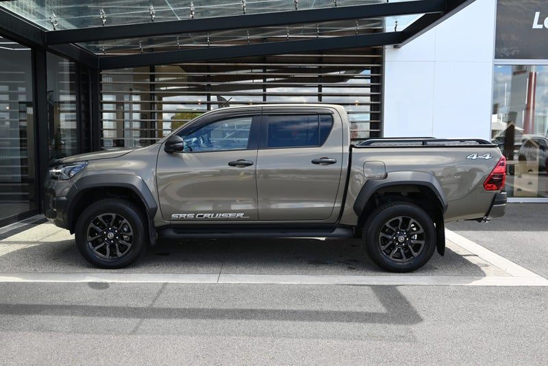 2025 Toyota Hilux SR 5 Cruiser, photo 3
