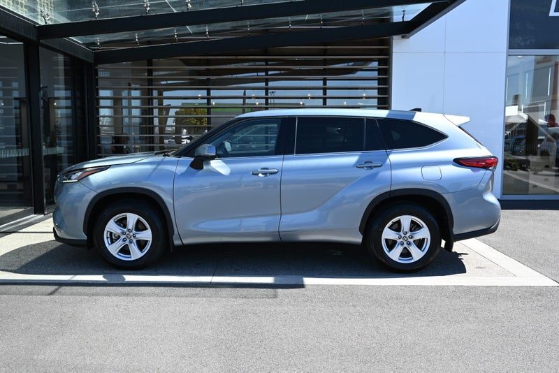 2022 Toyota Highlander GXL 3.5 Petrol AWD SUV, photo 3