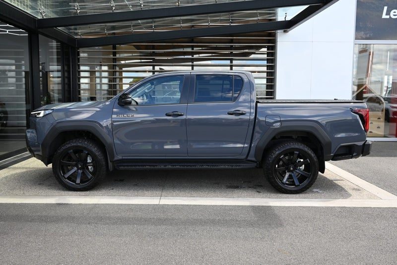 2026 Toyota Hilux SR 5 Limited, photo 3