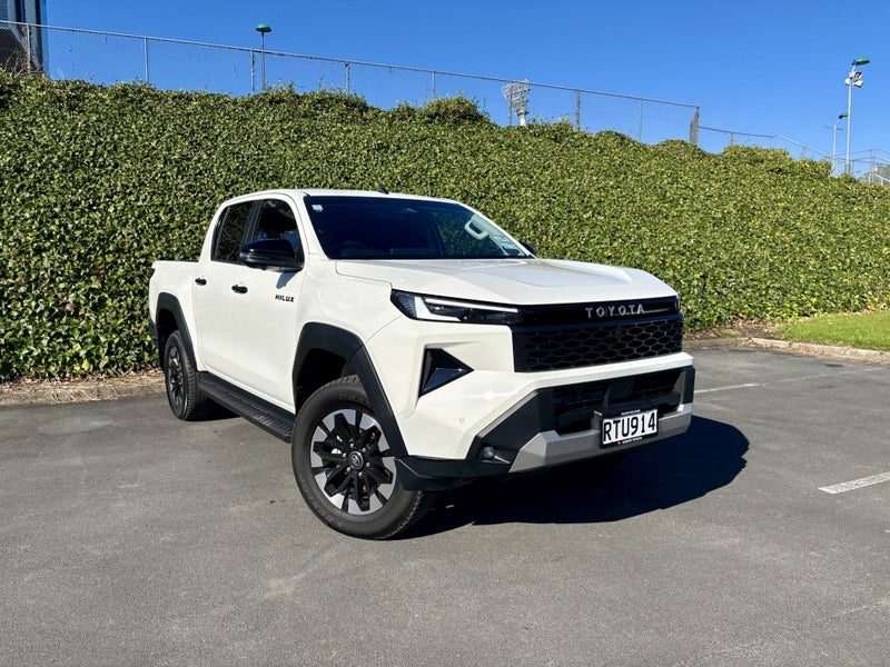 2026 Toyota Hilux SR 5 Limited