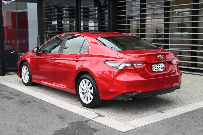2023 Toyota Camry GX 2.5 Petrol Hybrid FWD Sedan, photo 2