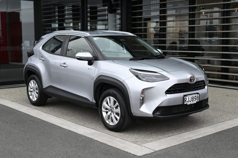 2025 Toyota Yaris GX 1.5 Petrol Hybrid FWD SUV