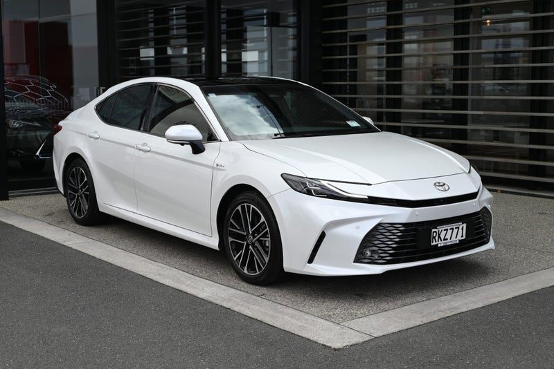 2025 Toyota Camry ZR 2.5 Petrol Hybrid FWD Sedan