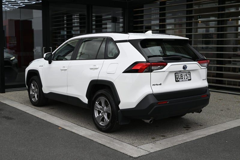 2024 Toyota RAV4 GX 2.5 Petrol Hybrid AWD SUV, photo 2